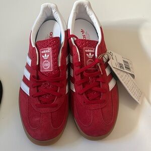 Brand New!! Adidas Gazelle shoes